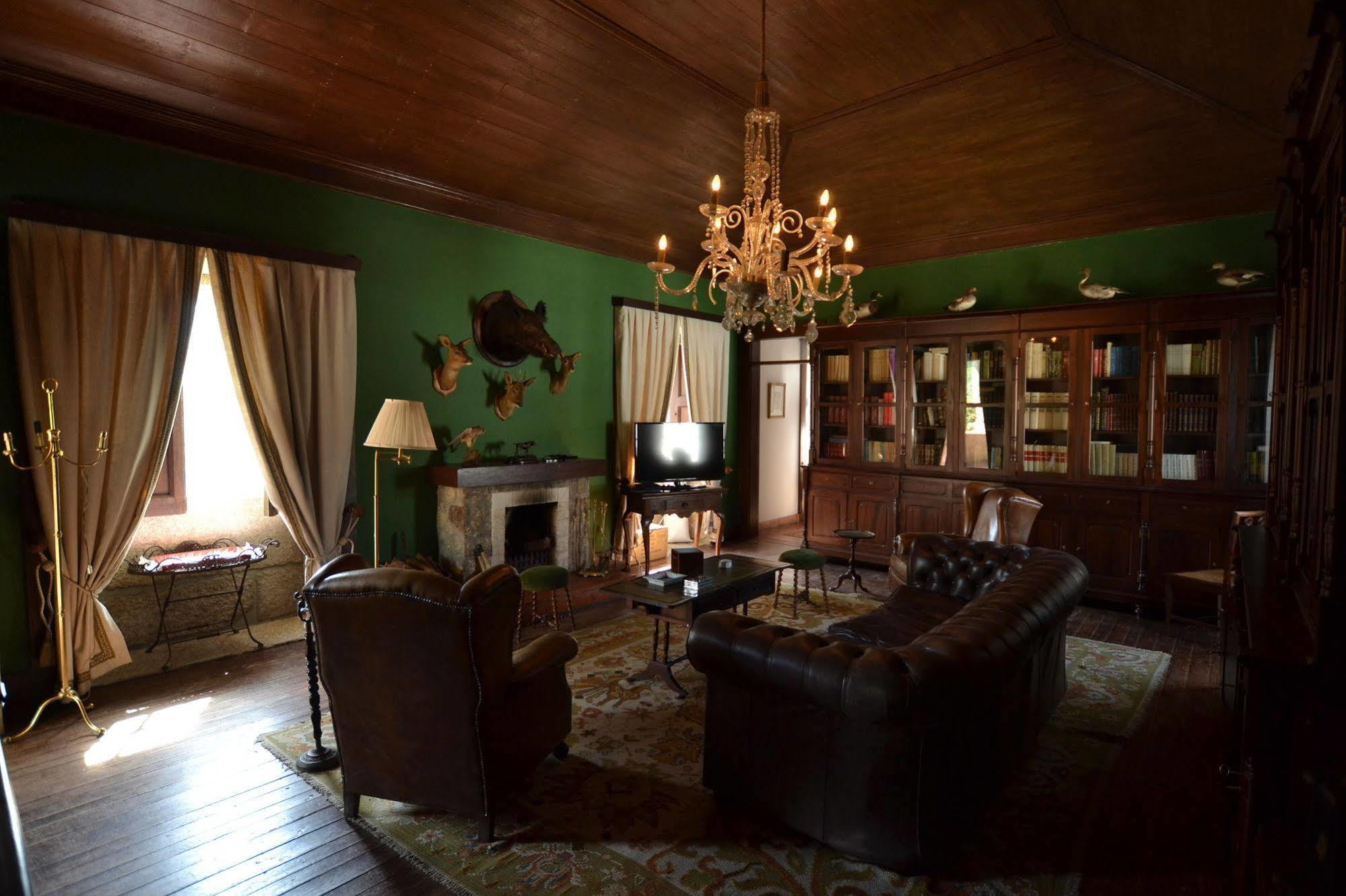 귀마레스 Casa Do Ribeiro B&B 외부 사진