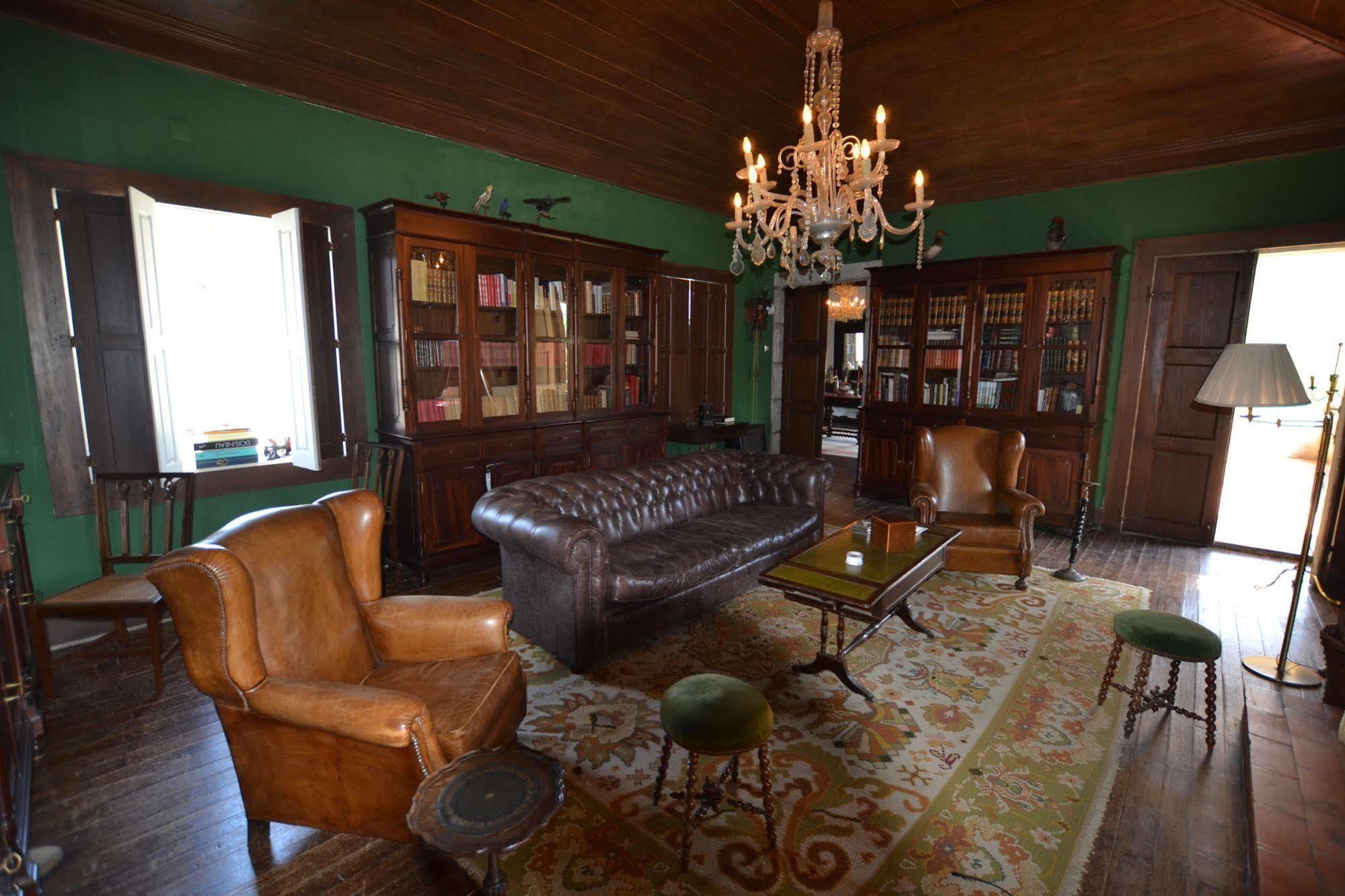 귀마레스 Casa Do Ribeiro B&B 외부 사진